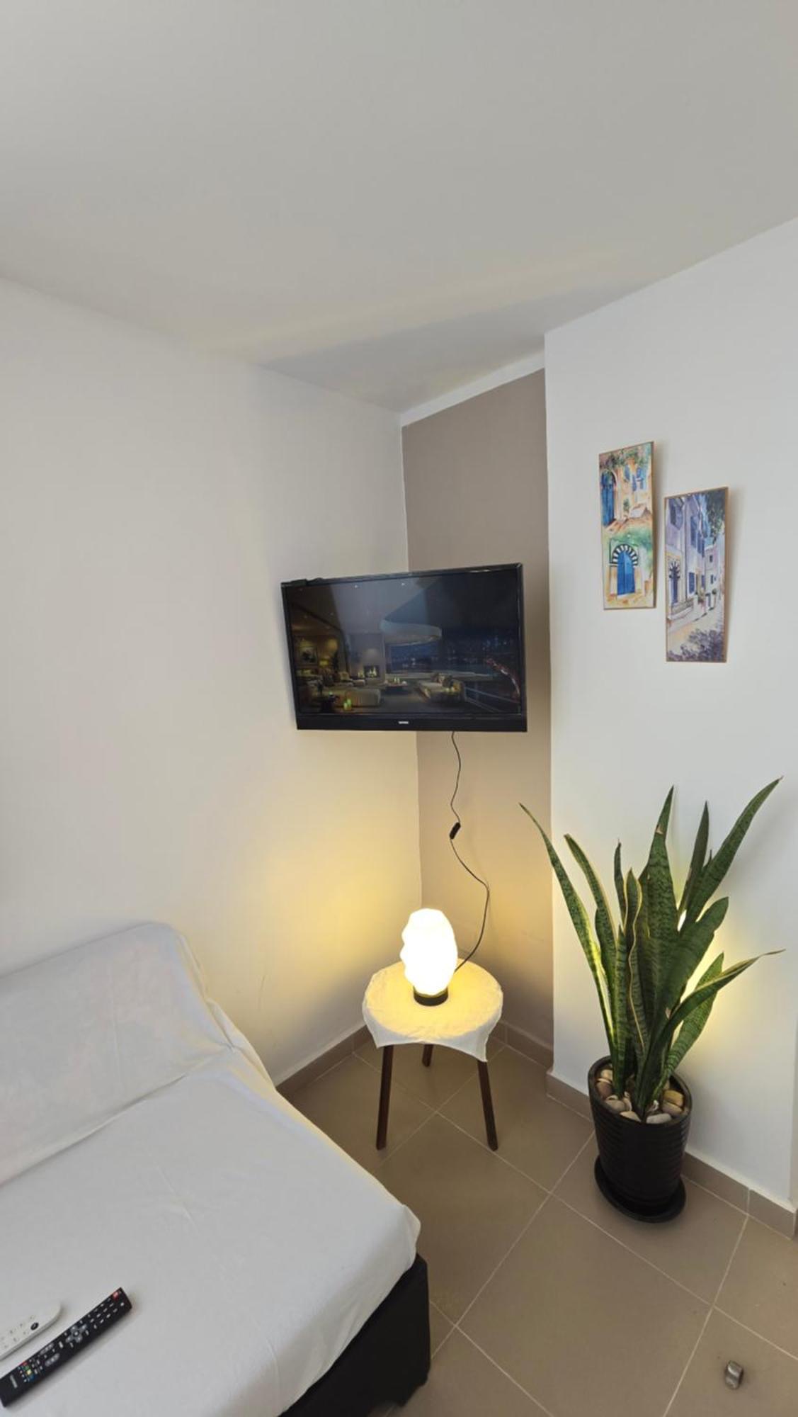 Appartements De Luxe Pres De La Mer 나불 외부 사진